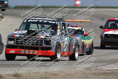media/Sep-28-2025-24 Hours of Lemons (Sun) [[5dfe0e5f6e]]/12pm (Outside Grapevine)/